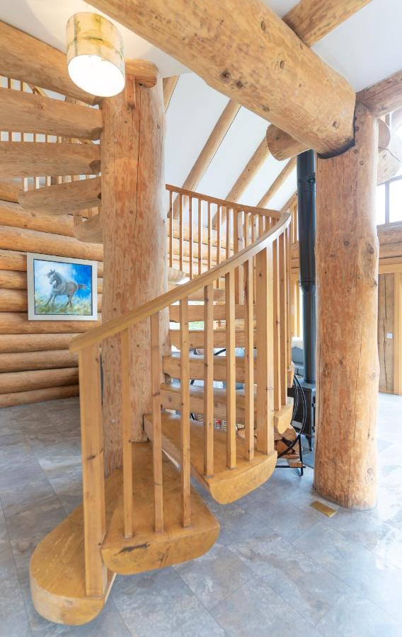 Wild Nurture Eco Luxury Offgrid Log Cabin Fort William Exterior foto