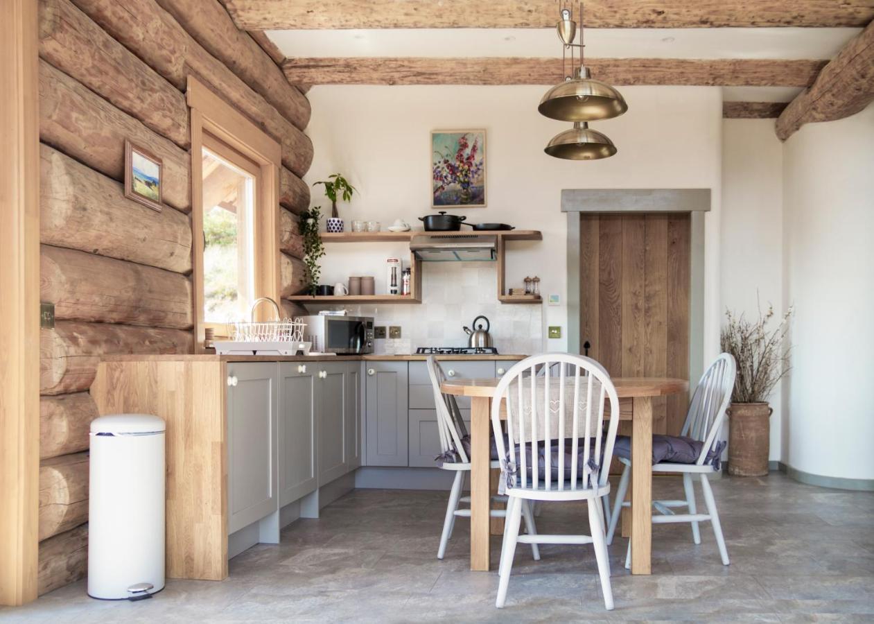 Wild Nurture Eco Luxury Offgrid Log Cabin Fort William Exterior foto