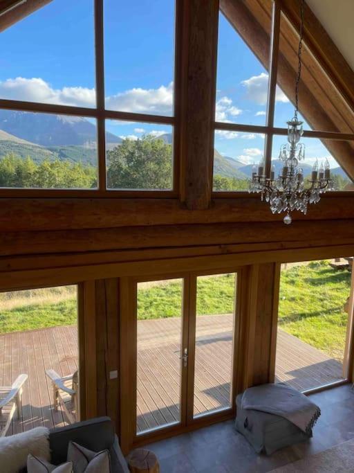 Wild Nurture Eco Luxury Offgrid Log Cabin Fort William Exterior foto